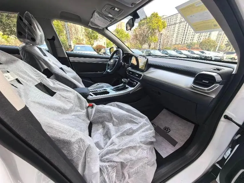 Geely 2025 Binyue 1.5 Stepless Super Edition Automatic Gear 5