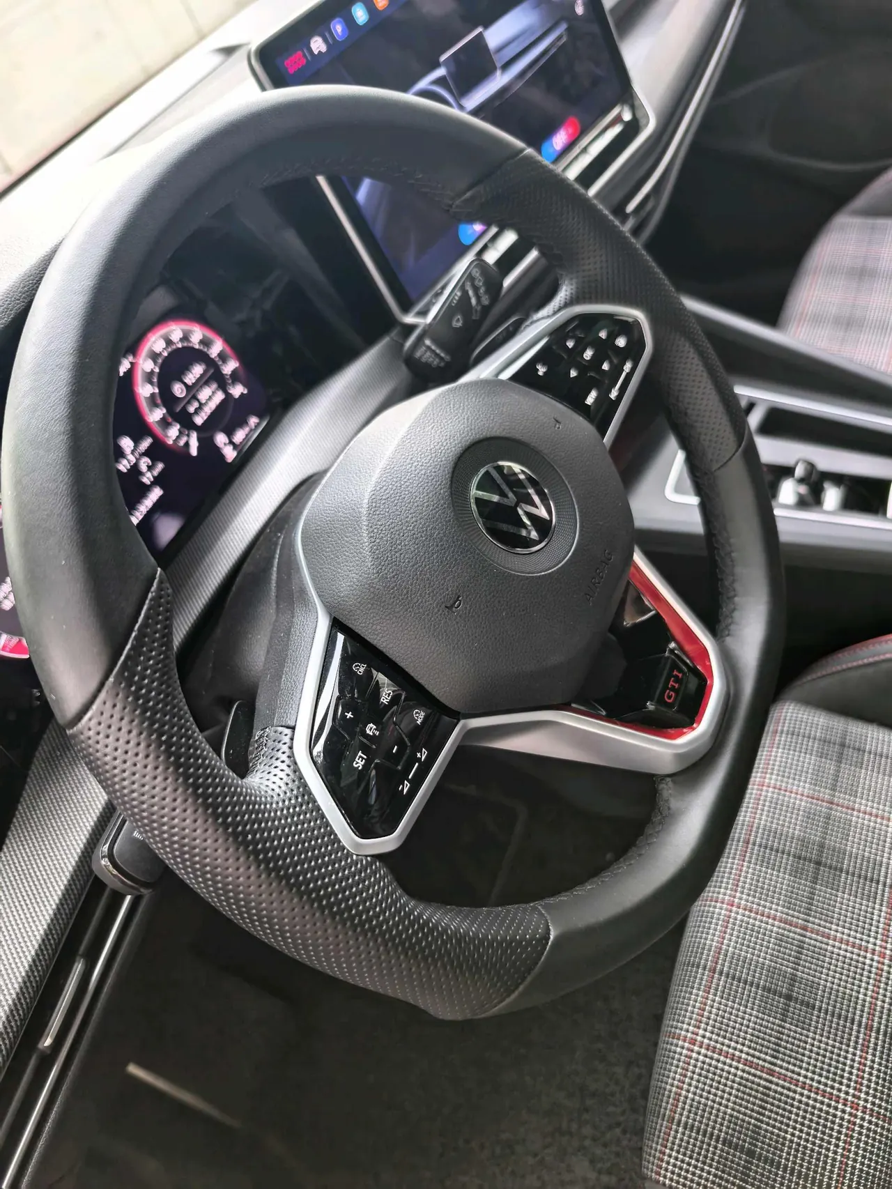 Volkswagen 2025 Golf GTI 2.0TSI 380TSI Automatic 7