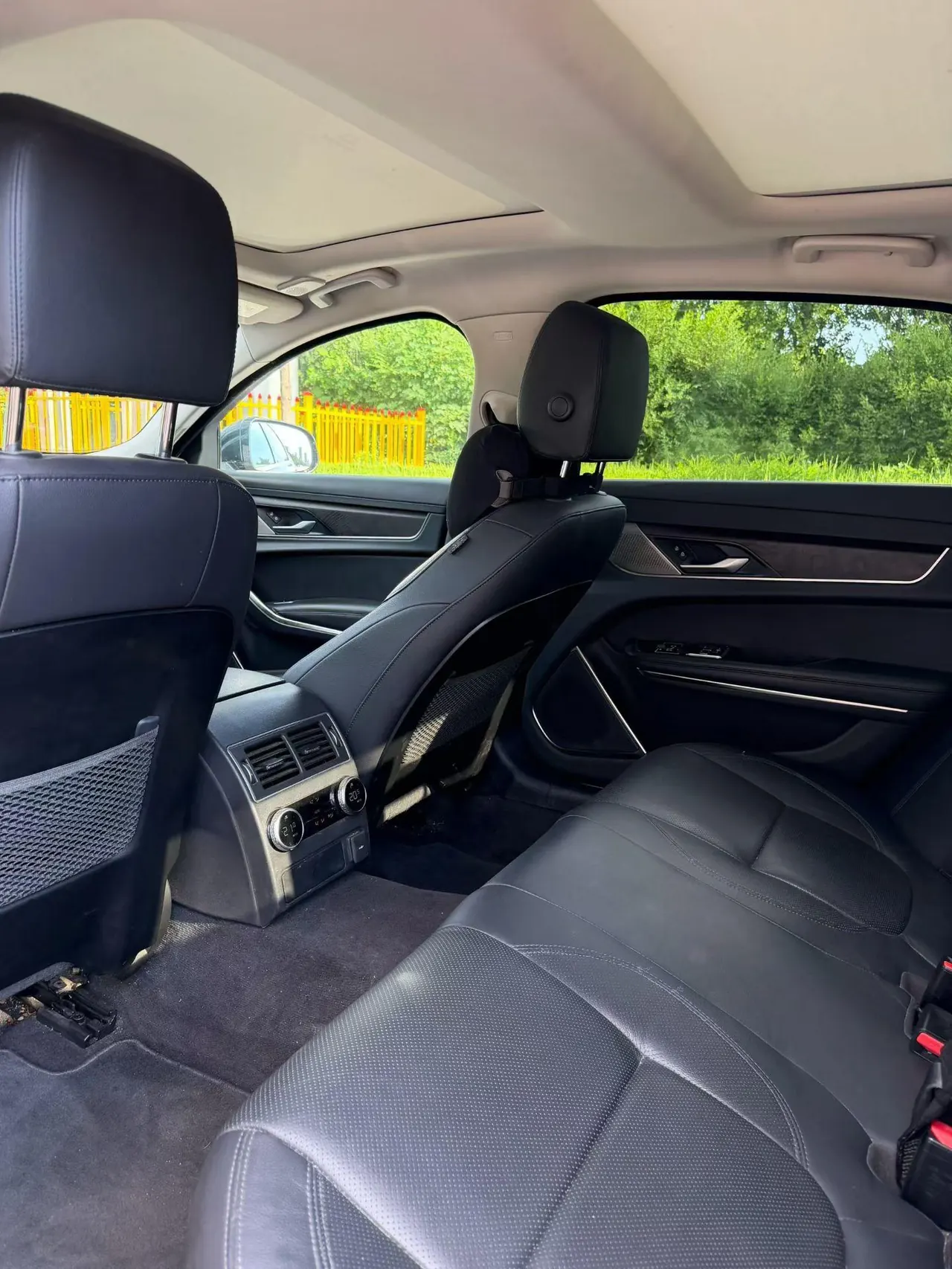 Jaguar 2021 XFL 2.0T P 12500.00g Drive Enjoy Deluxe Edition Automatic Gear 5