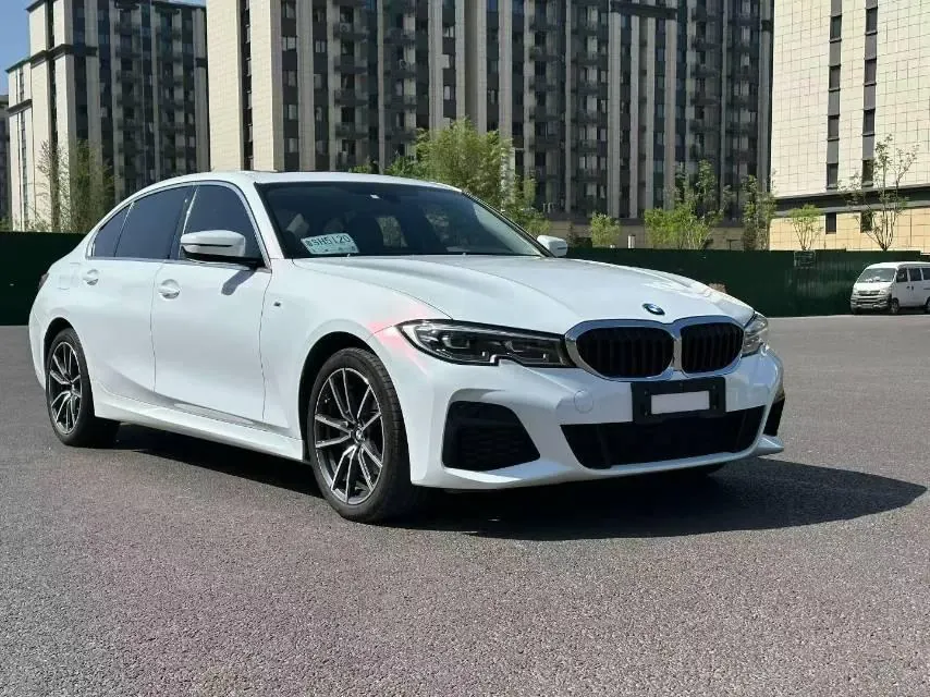 BMW 3 Series 2022 320Li 2.0T M Sports Suit (Modified) Automatic Gear 3
