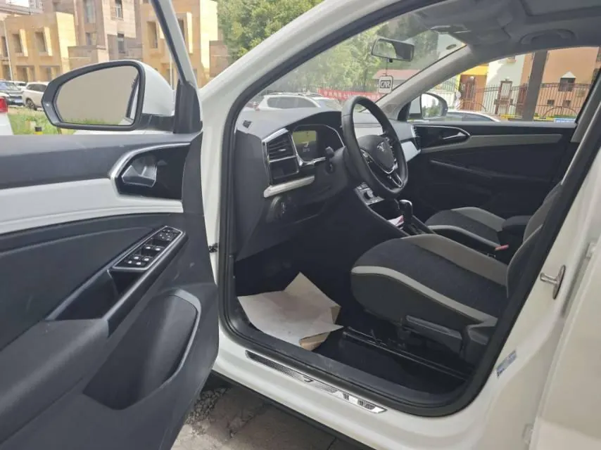 Jetta 2023 Jetta VS7 1.4T 280TSI Enterprising Edition Automatic Gear 3
