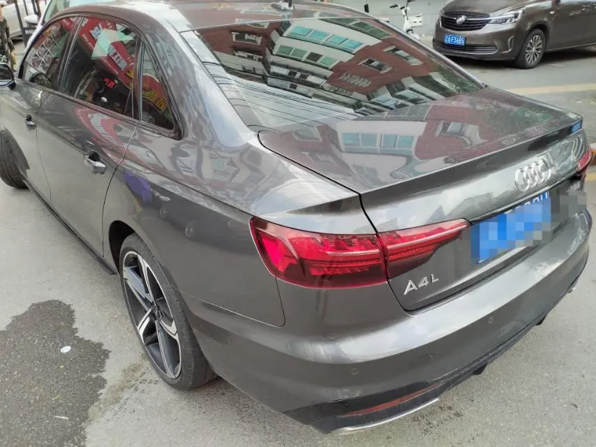 Audi 2023 A4L 2.0TFSI 40TFSI Deluxe Dynamic Automatic 4