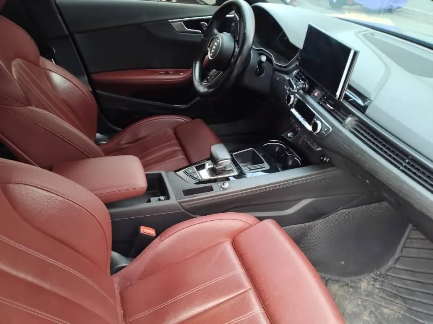 Audi 2023 A4L 2.0TFSI 40TFSI Deluxe Dynamic Automatic 6