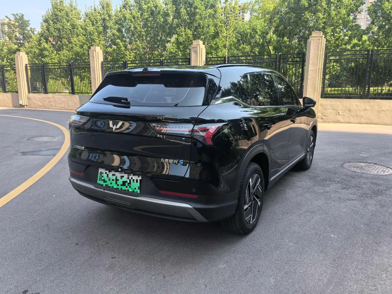 WuLing 2025 Starlight S 1.5 Stepless 130km Flagship Automatic Gear 3