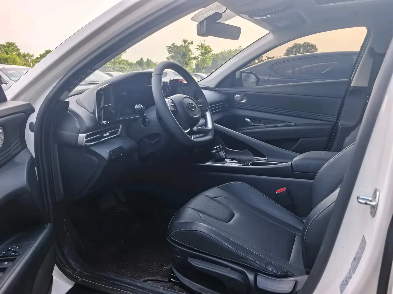 Hyundai 2023 Elantra-sedan 1.5 stepless GLX elite automatic gear 9