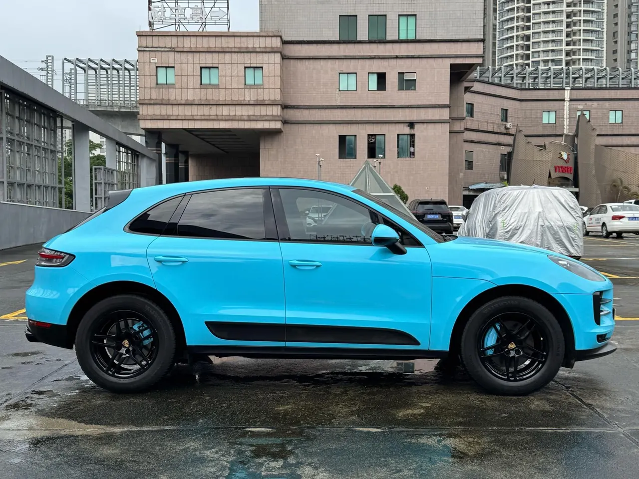 Porsche Macan (Imported) 2022 Macan 2.0T Automatic Gear 19