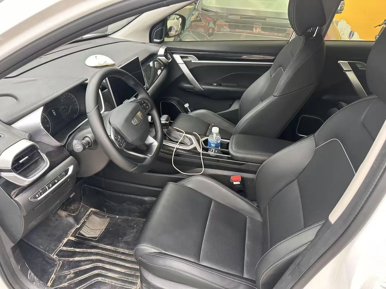 Geely 2025 Binyue 1.5 Stepless Super MAX Automatic Gear 2