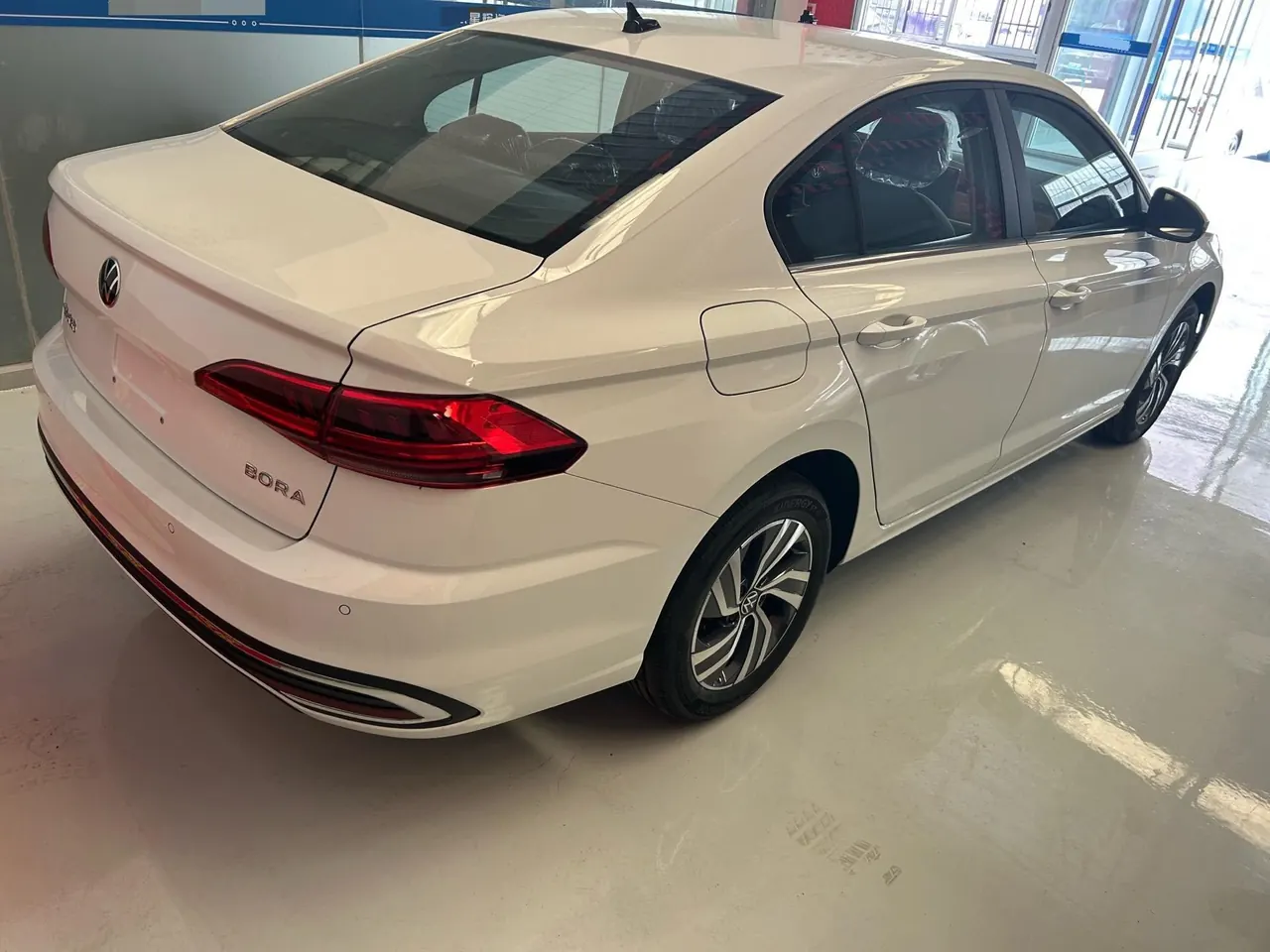 Volkswagen 2026 Bora 1.2TSI 200TSI Yuexing Navigation Edition Automatic Gear 2