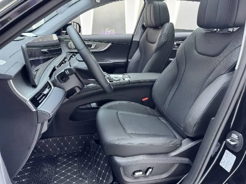 Chery 2025 Ruihu 8 PRO 1.6T 290T Two-Drive Deluxe Edition Automatic Gear 5