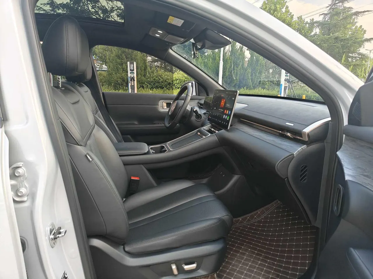 WuLing 2024 Starlight S 1.5 Stepless 130km Flagship Automatic Gear 11