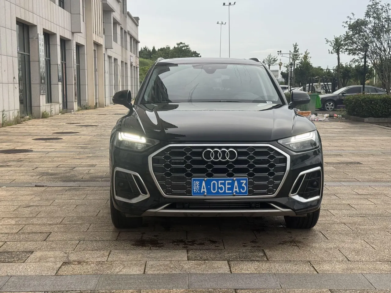 Audi 2025 Q5L 2.0TFSI 40TFSI Fashion Dynamic Automatic 2