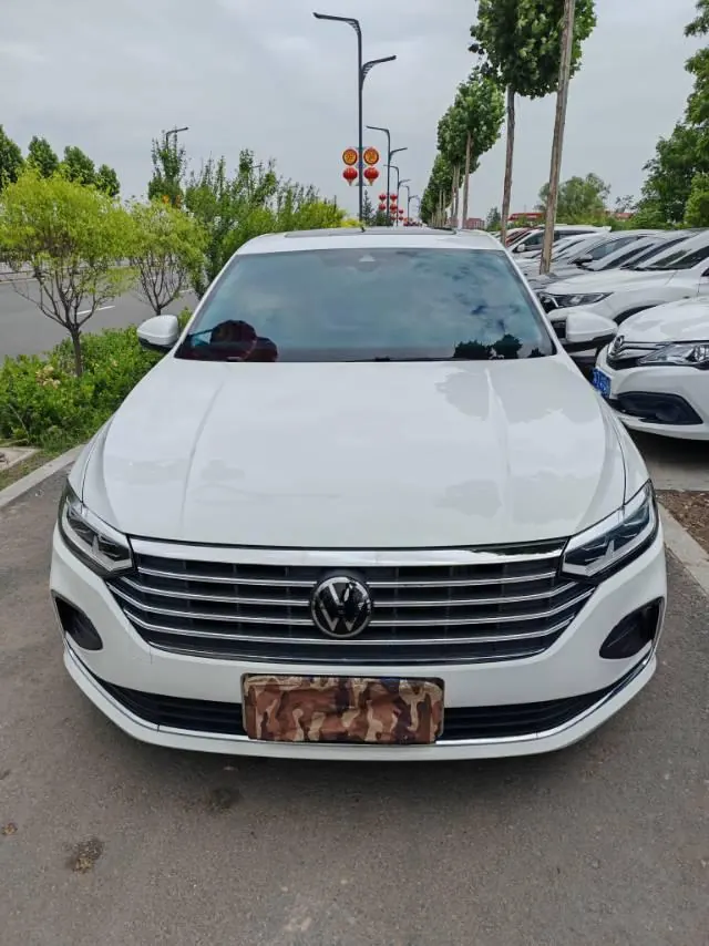 Volkswagen 2024 LaVida 1.5 5 Million Edition Automatic 2