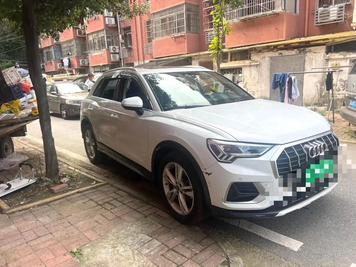 Audi 2022 Q3 1.4TFSI 35TFSI Fashion Elegant Automatic Gear 3