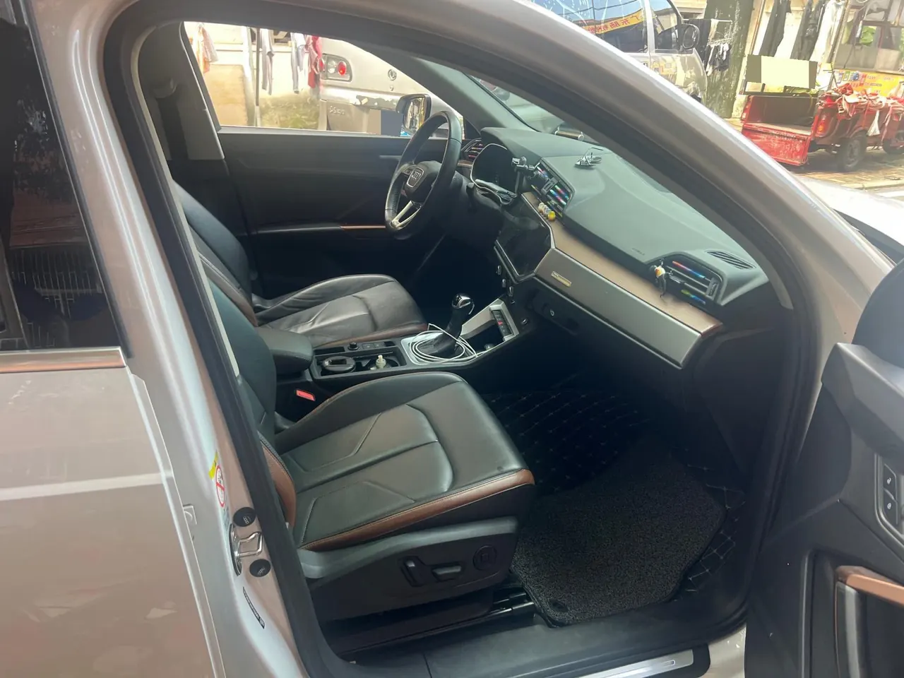 Audi 2022 Q3 1.4TFSI 35TFSI Fashion Elegant Automatic Gear 4