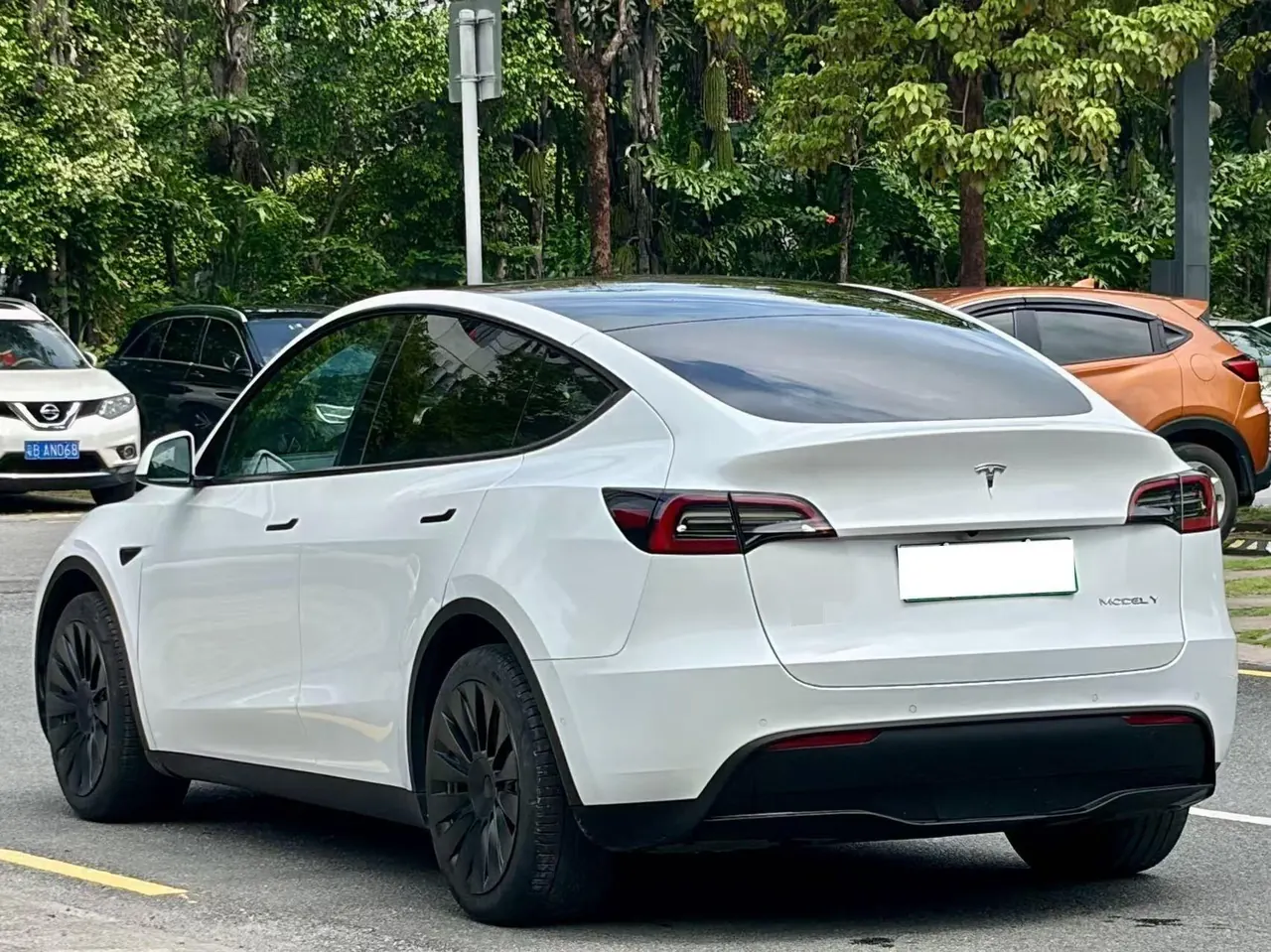 Tesla 2022 Model Y rear-wheel drive version automatic transmission 4