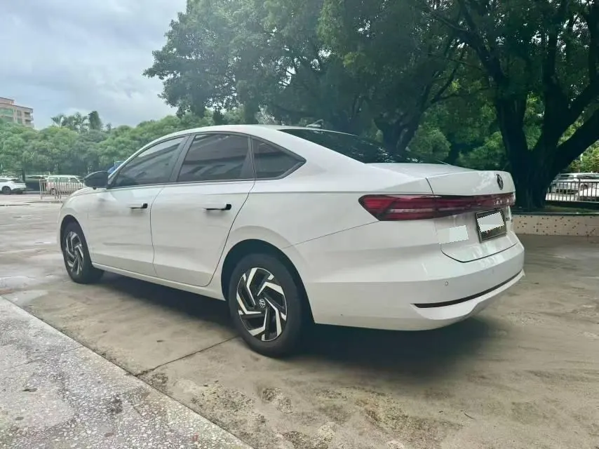 Volkswagen 2026 Lavida Pro 1.5TSI 300TSI 6 Million Edition Automatic Gear 9