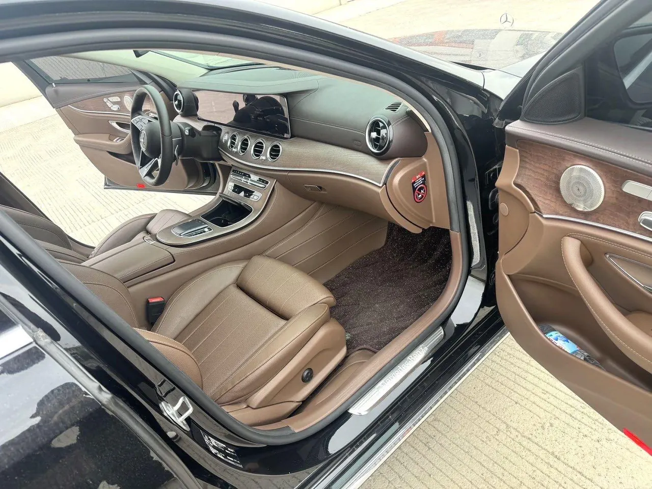 Mercedes Benz E Class 2022 E 300 L 2.0T Luxury (Change 2) Automatic Gear 5