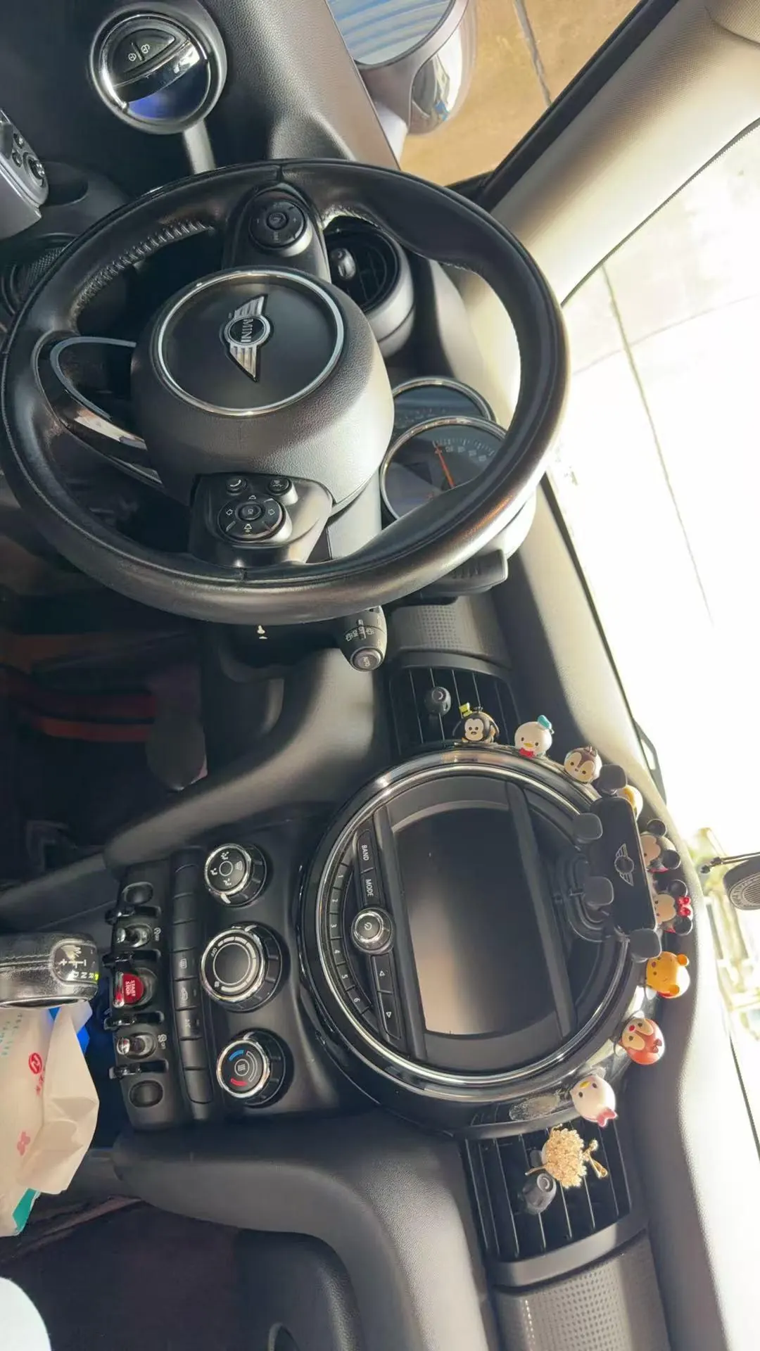 MINI Countryman (Imported) 2021 Cooper Countryman 1.5T Connoisseur Automatic Gear 4
