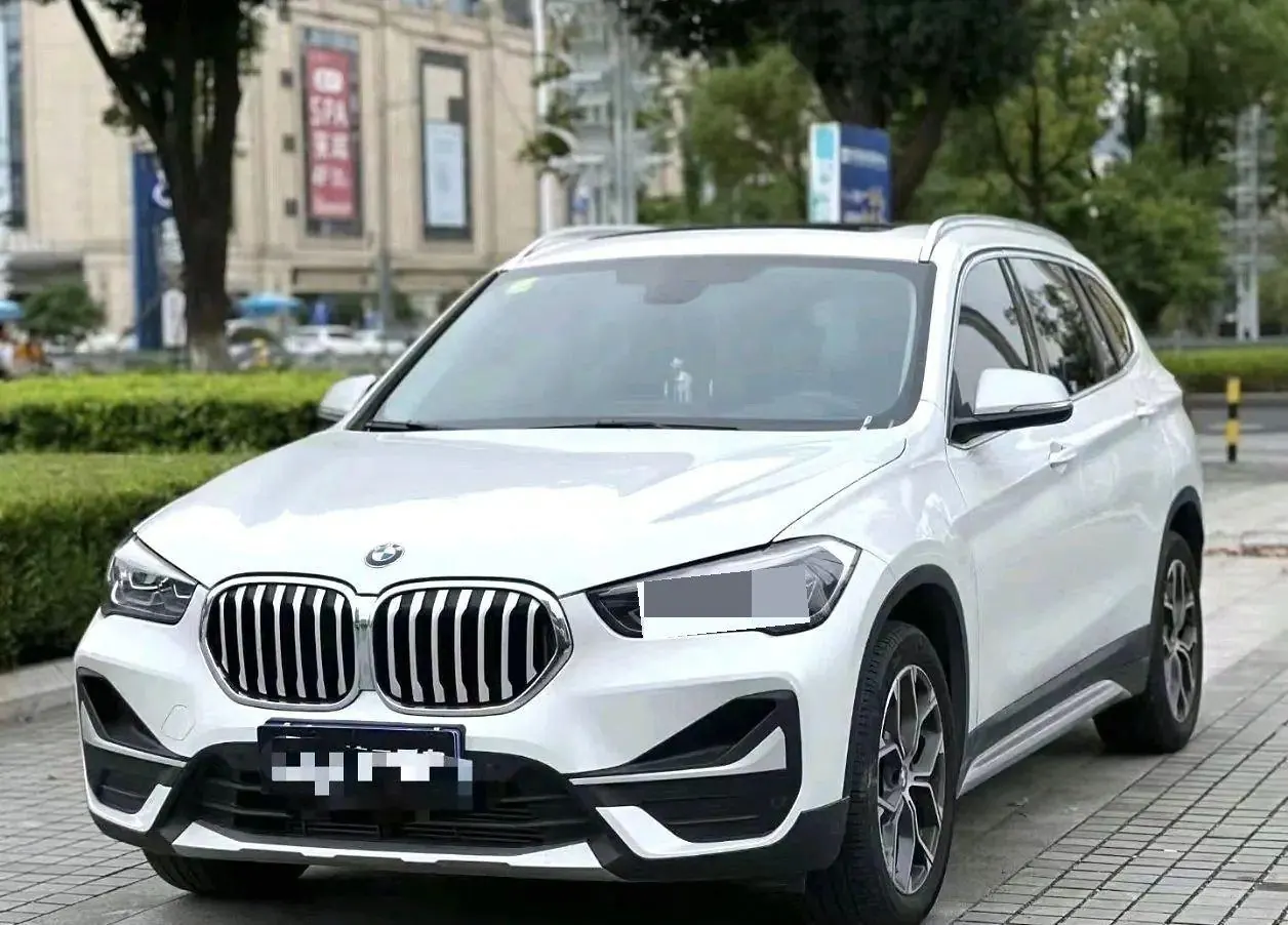 BMW 2022 X1 sDrive20Li 1.5T exclusive automatic gear - View 1