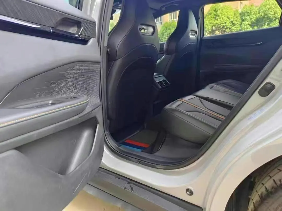 ChangAn 2024 UNI-V 1.5T Prestige Automatic 6