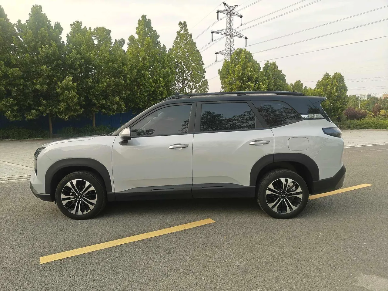 WuLing 2026 Starlight 560 1.5 Stepless 125km Luxury Automatic Transmission 4