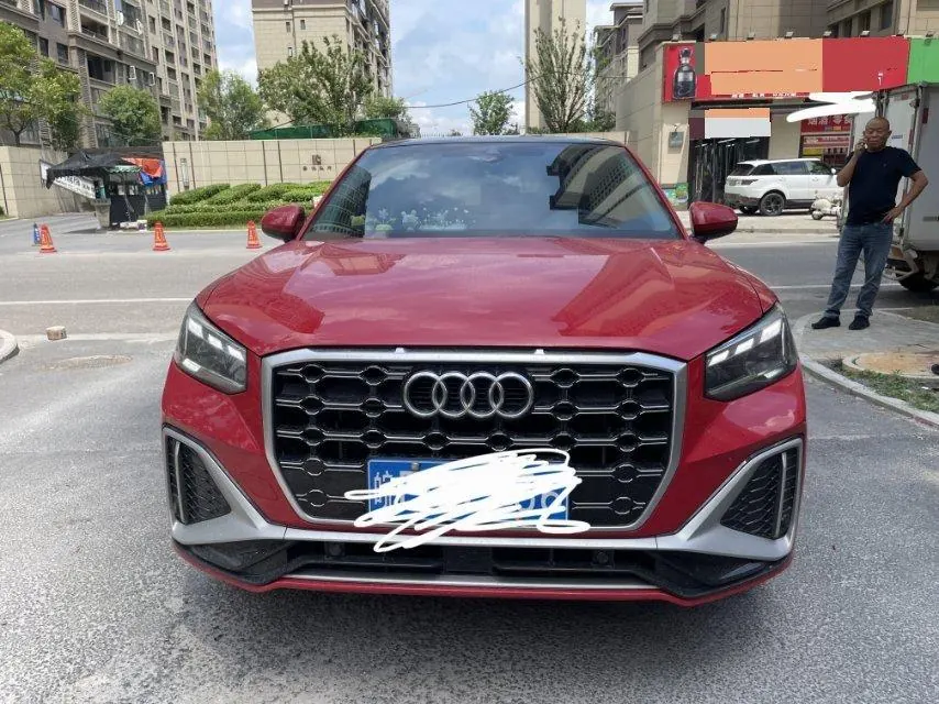 Audi 2022 Q2L 1.4TFSI 35TFSI Aggressive Dynamic Automatic 2