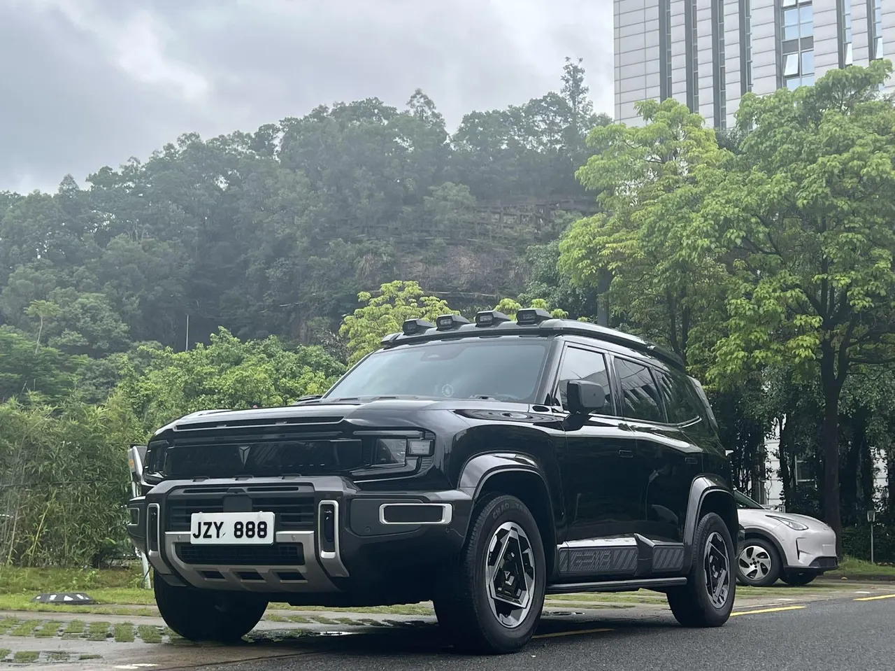Open image lightbox: ChangAn Deepal 2025 G318 Worry-free Crossing Edition Four-wheel Drive Far Mountain Edition Automatic Gear