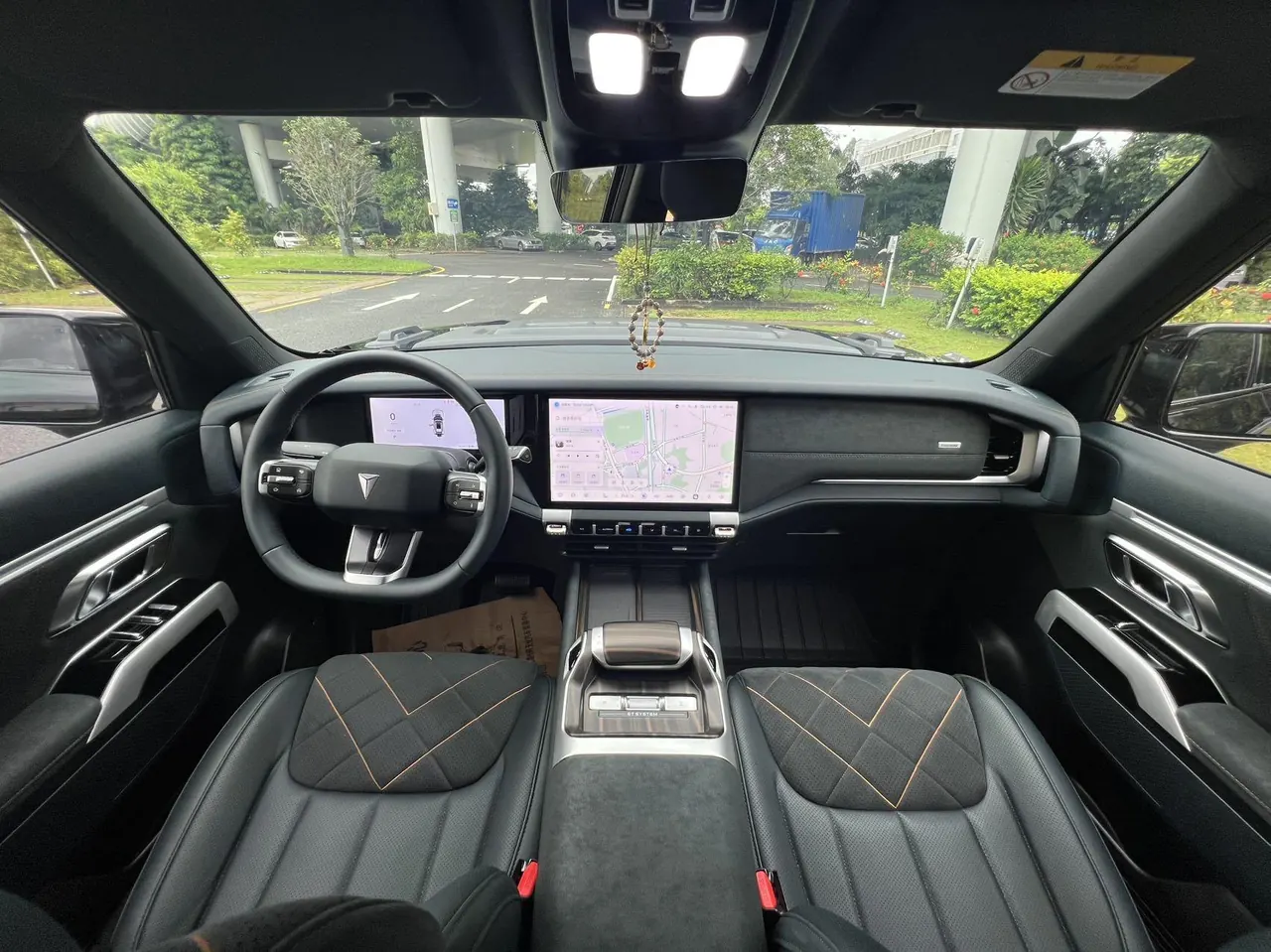 ChangAn Deepal 2025 G318 Worry-free Crossing Edition Four-wheel Drive Far Mountain Edition Automatic Gear 8