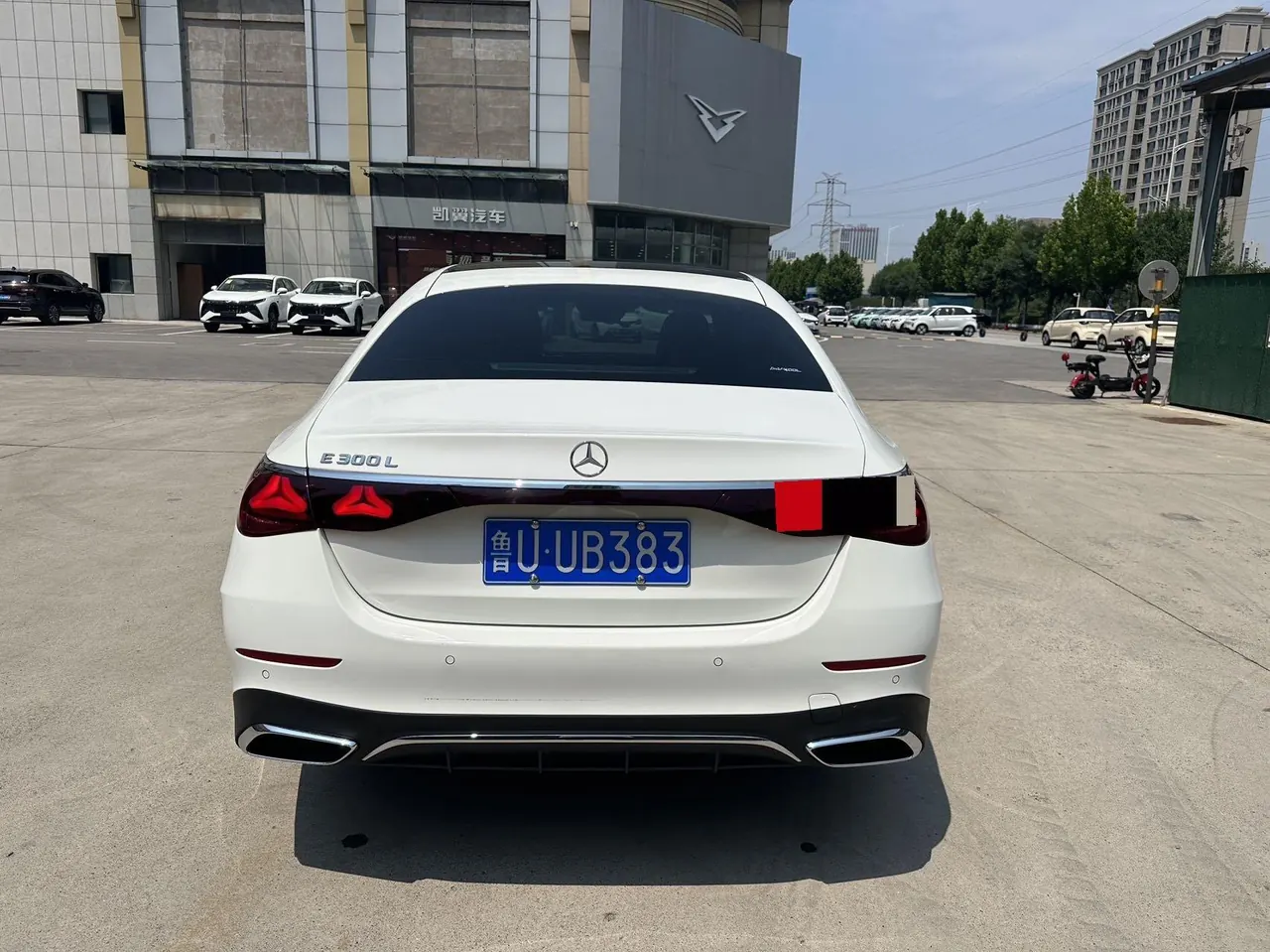 Mercedes Benz E Class 2024 E 300 L 48V 2.0T Luxury Sports Automatic 5