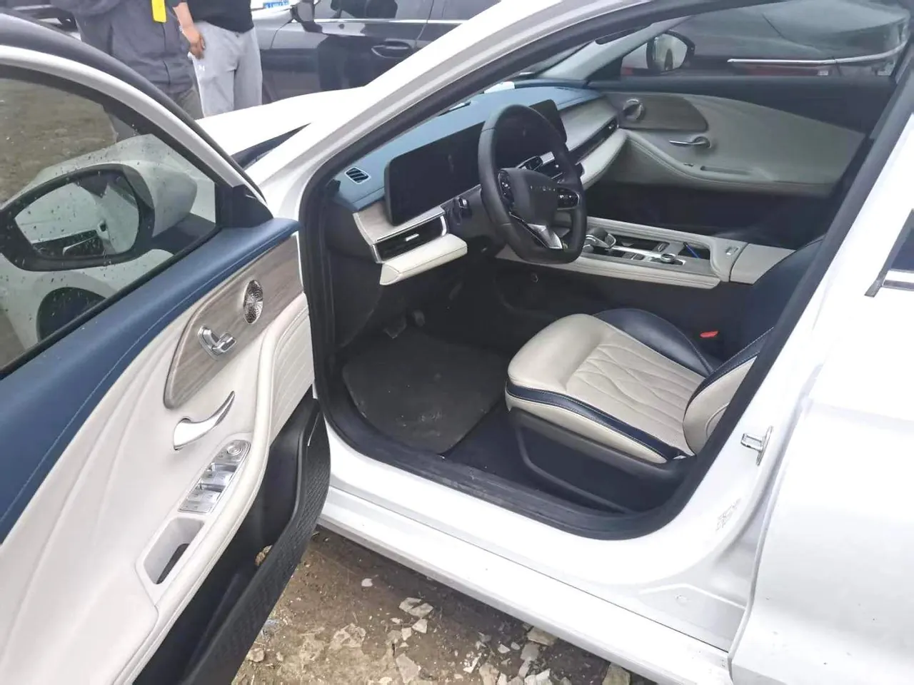 Chery 2022 Erez 8 1.6T Ease Automatic Gear 2
