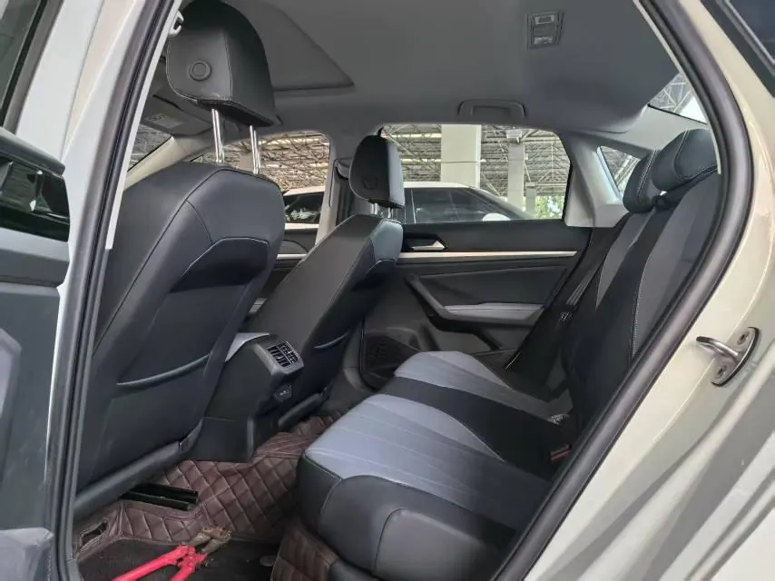 Volkswagen 2026 LaVida 1.5 Star 5 Million Edition Automatic Gear 8