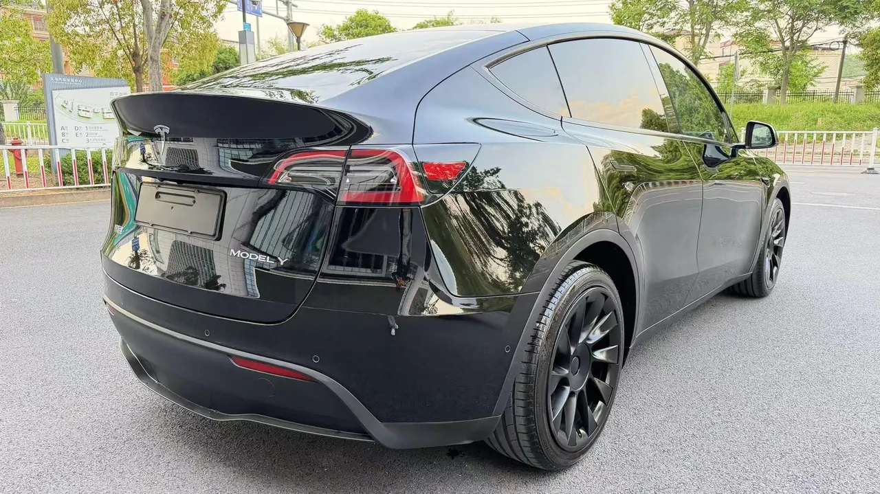 Tesla 2021 Model Y Standard Endurance Rear Drive Automatic Gear 8