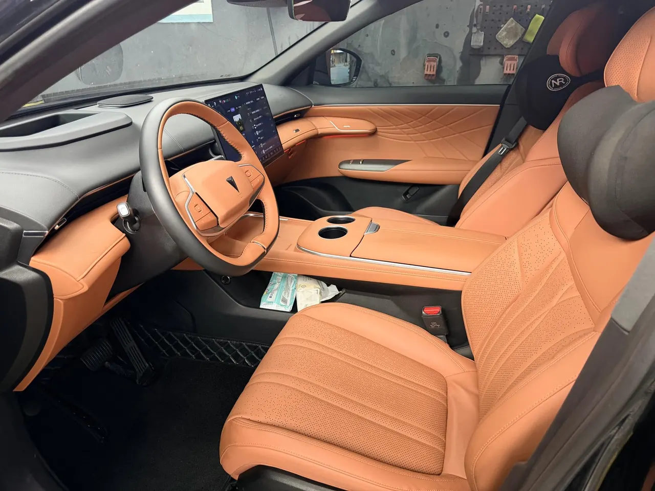ChangAn Deepal 2024 S 07 215Max extended range automatic gear 4
