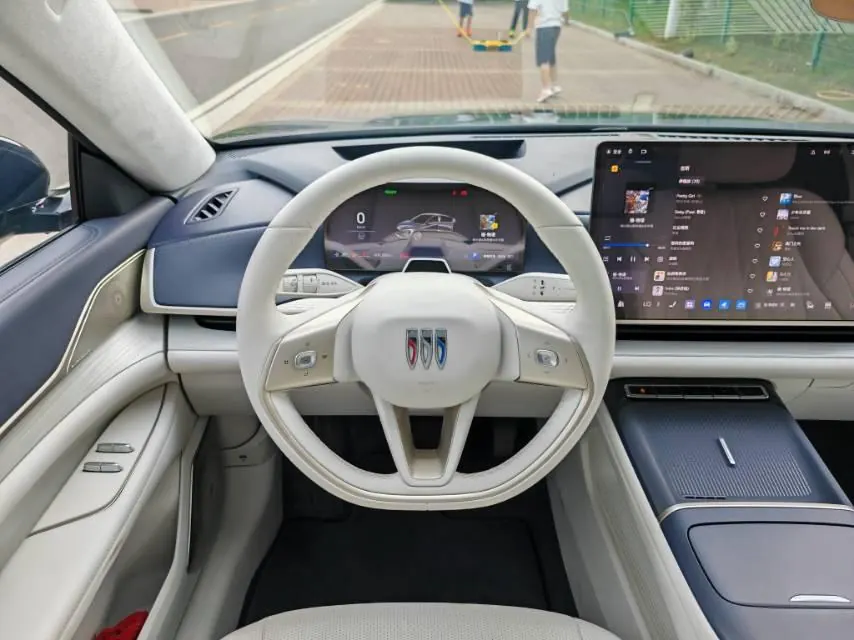 Buick 2026 to the border L7 Avia automatic gear 3