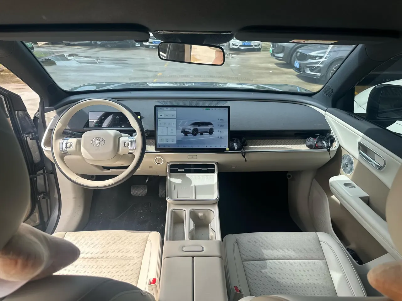 Toyota 2025 Platinum Intelligence 3X 520 Pro Automatic Gear 4