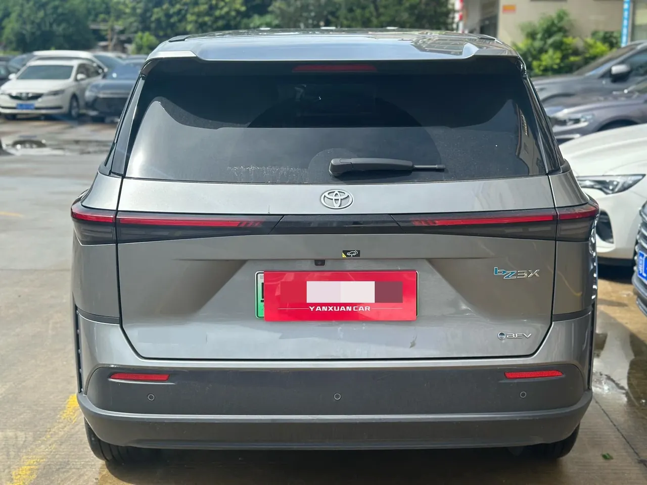Toyota 2025 Platinum Intelligence 3X 520 Pro Automatic Gear 5
