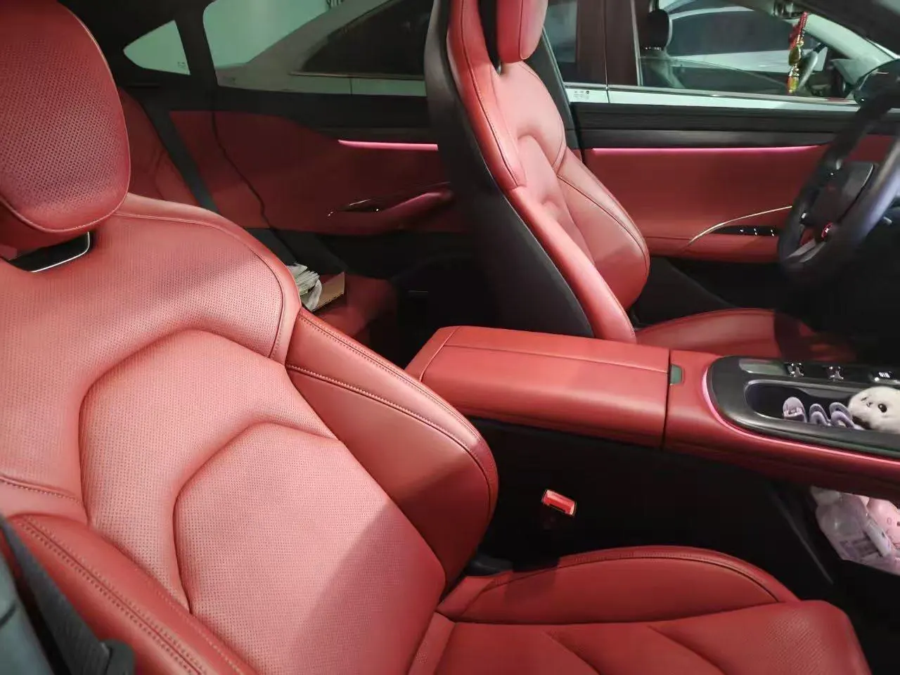 MI 2024 SU 7 700km Rear Drive Long Endurance Smart Driving Edition Automatic Gear 3