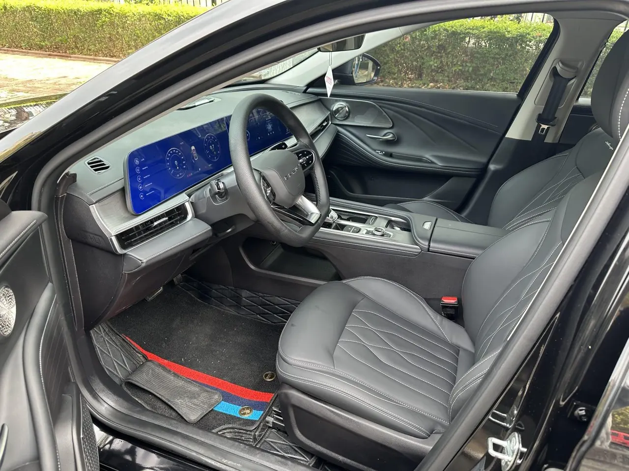 Chery 2025 Erez 8 Pro 1.6TGDI 290TGDI Comfortable Automatic Gear 3