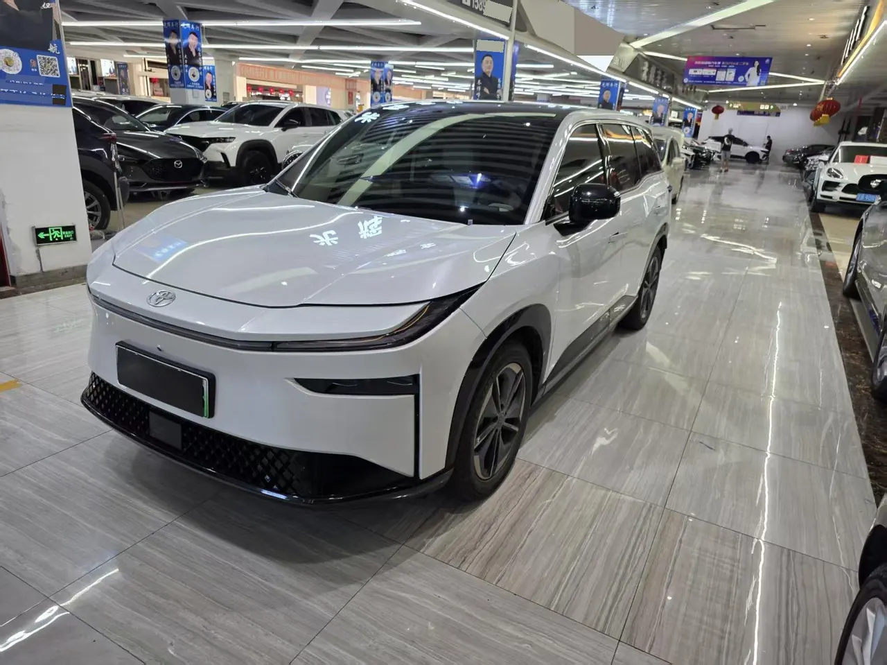 Toyota 2025 BZ3X 520 Pro Automatic - View 1