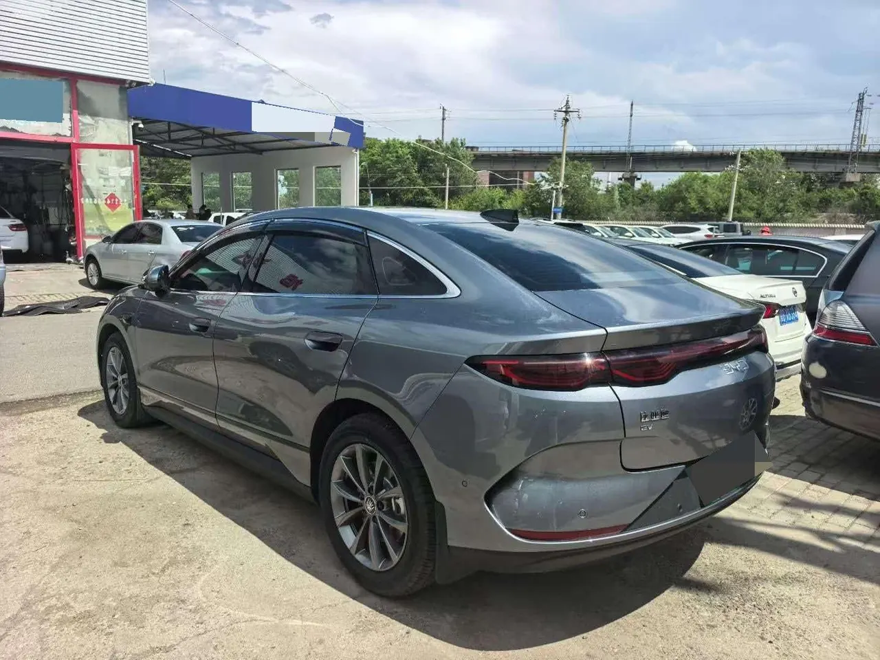 BYD 2025 Qin L EV 470KM Leading Automatic Gear 6