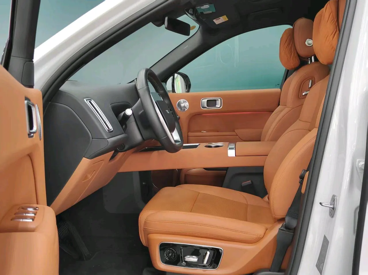 Li 2025 L9 Ultra Smart Refresh Edition Automatic Transmission 2