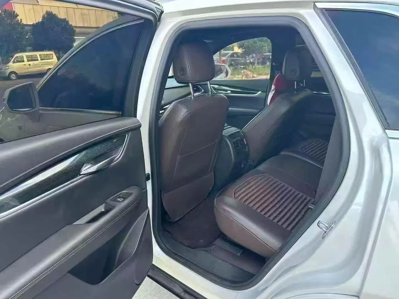 Cadillac 2021 XT5 48V 2.0T Two-Drive Luxury Automatic Gear 6