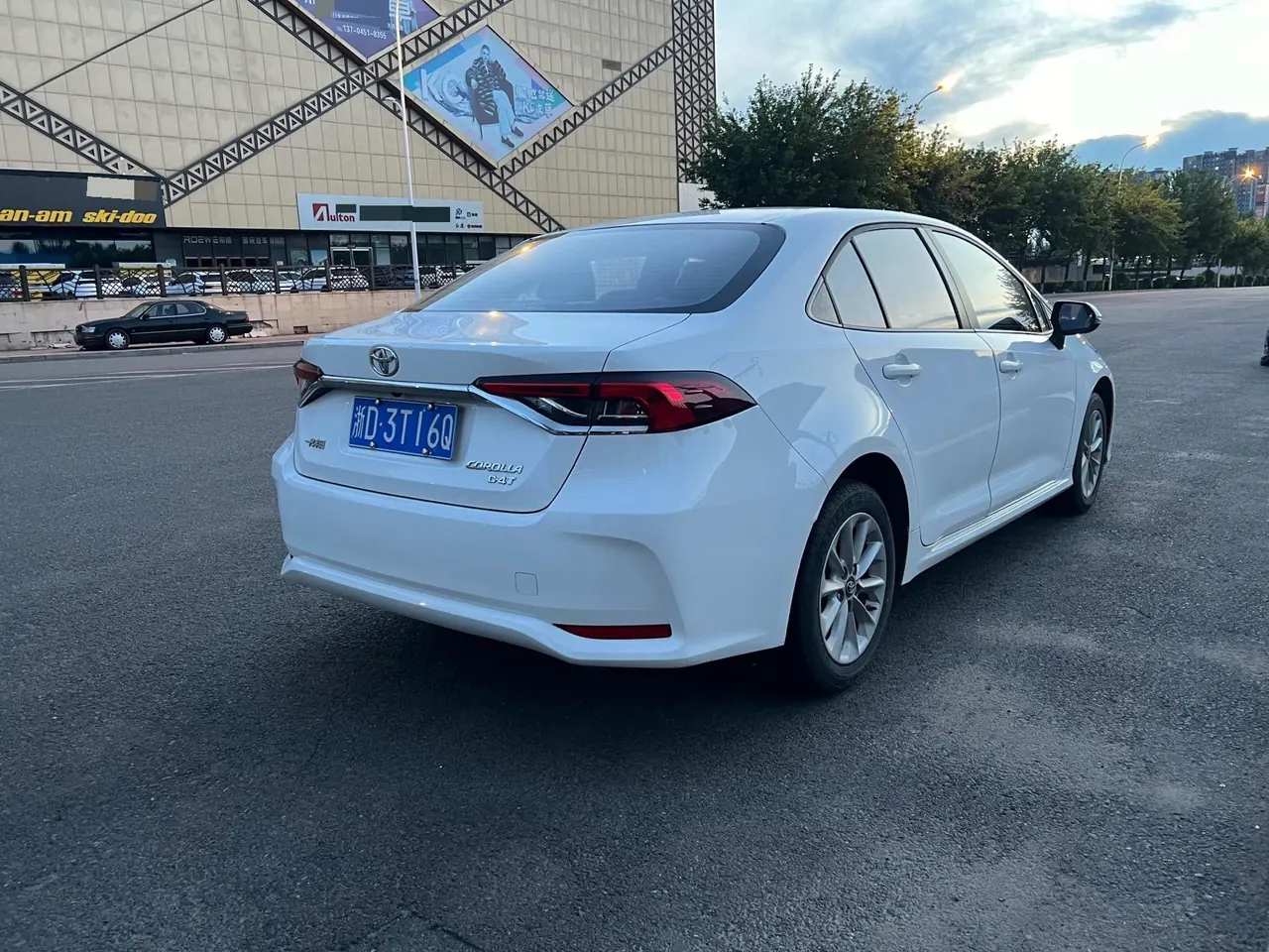 Toyota 2021 corolla 1.2T stepless elite PLUS version of automatic gear 4