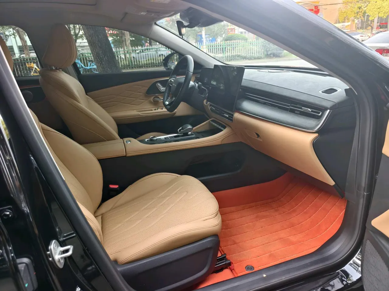Chery 2025 Erez 8 Pro 1.6TGDI 290TGDI Comfortable Automatic Gear 6