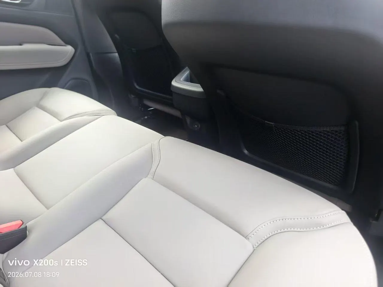 Volvo 2026 XC60 48V 2.0T B5 4-wheel drive Zhiyuan Deluxe Edition Automatic Gear 4