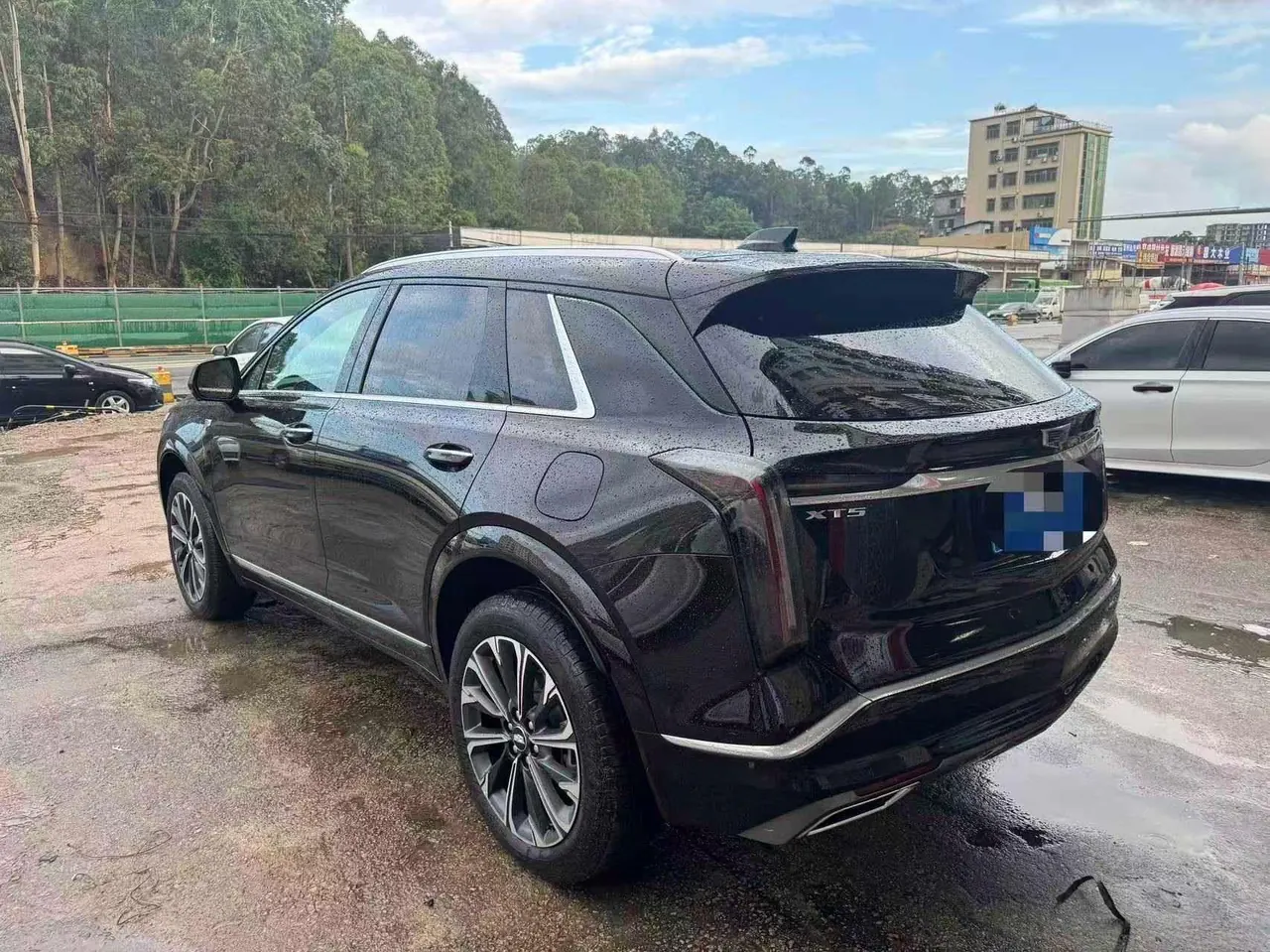 Cadillac 2026 XT5 48V 2.0T Luxury Automatic Gear 2