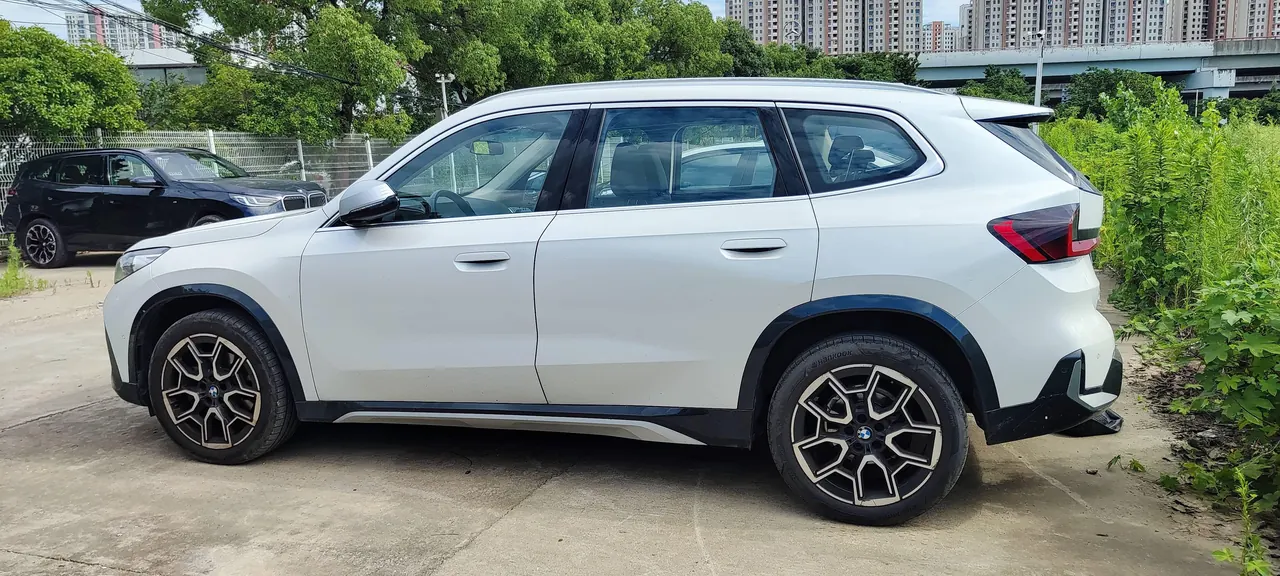 BMW 2023 X1 sDrive25Li 2.0T X design set automatic gear 2