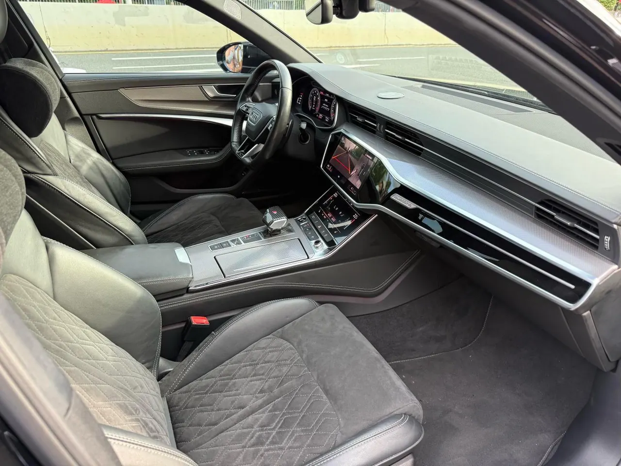 Audi 2021 A6L 48V 3.0TFSI 55TFSI Quattro enjoy dynamic automatic transmission 18