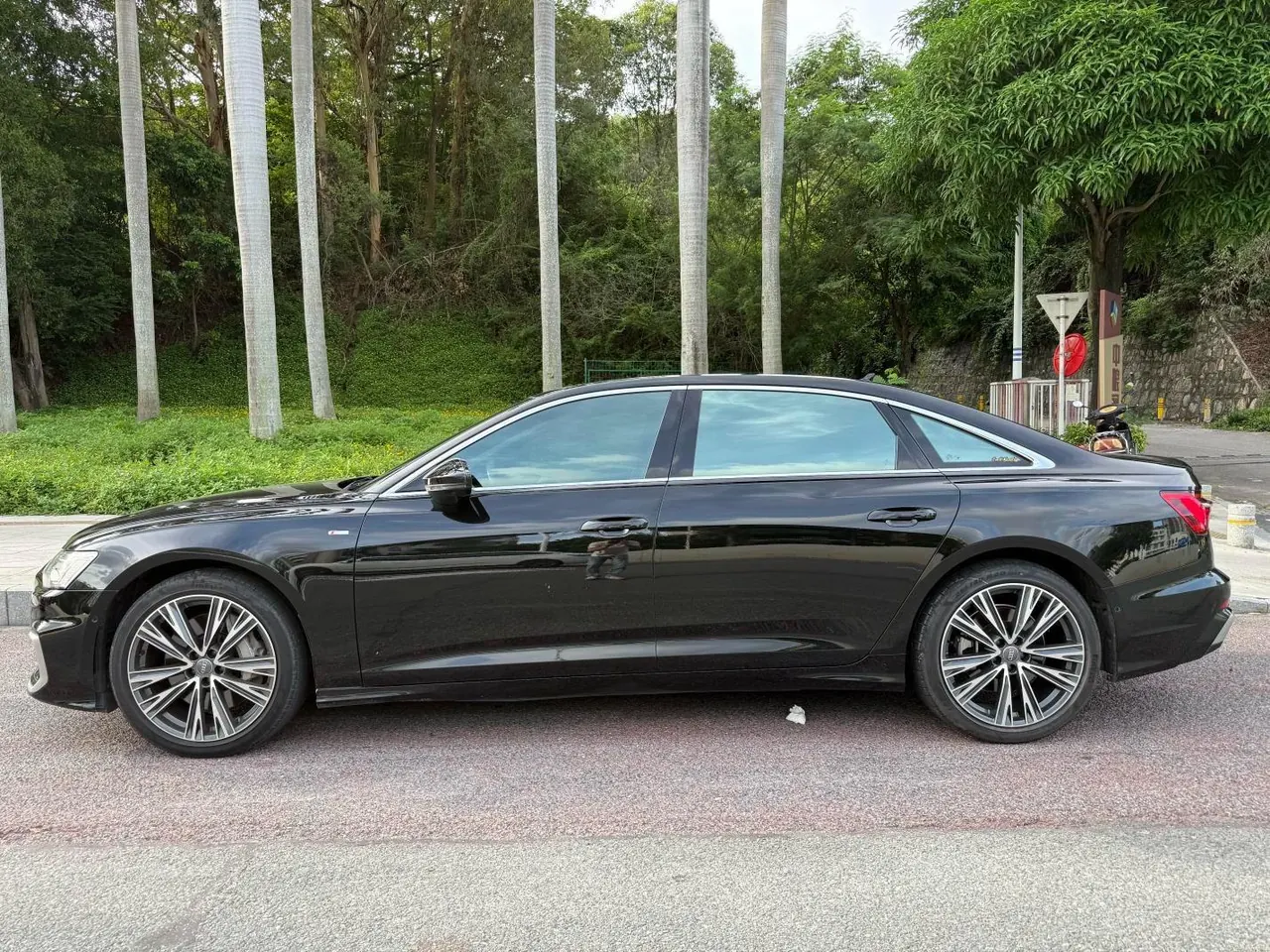 Audi 2021 A6L 48V 3.0TFSI 55TFSI Quattro enjoy dynamic automatic transmission 2