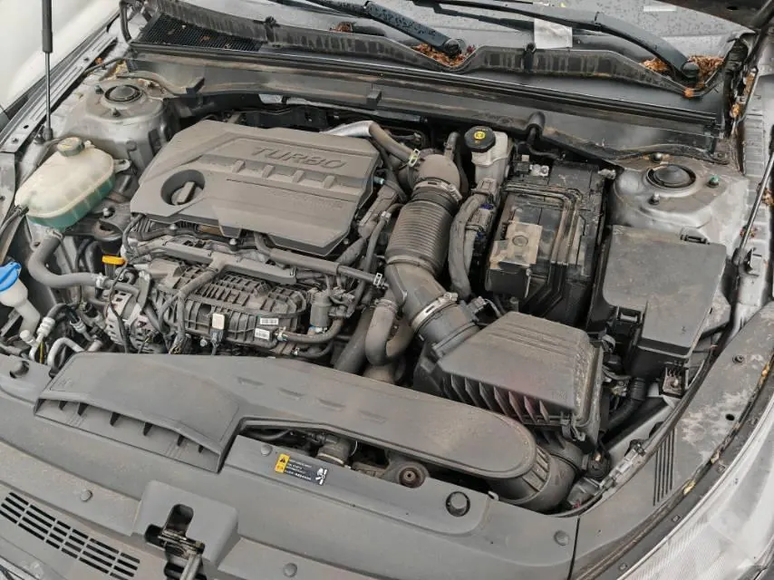 Kia 2020 K5 Keku 2.0T 380T GT-Line Premium Edition Automatic Gear 5